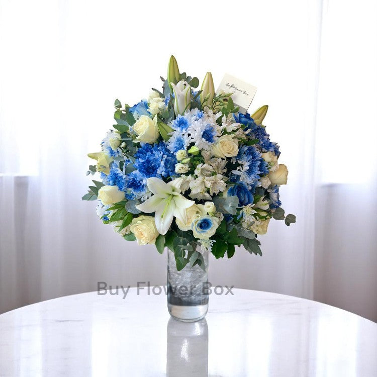 Blooming White Blue