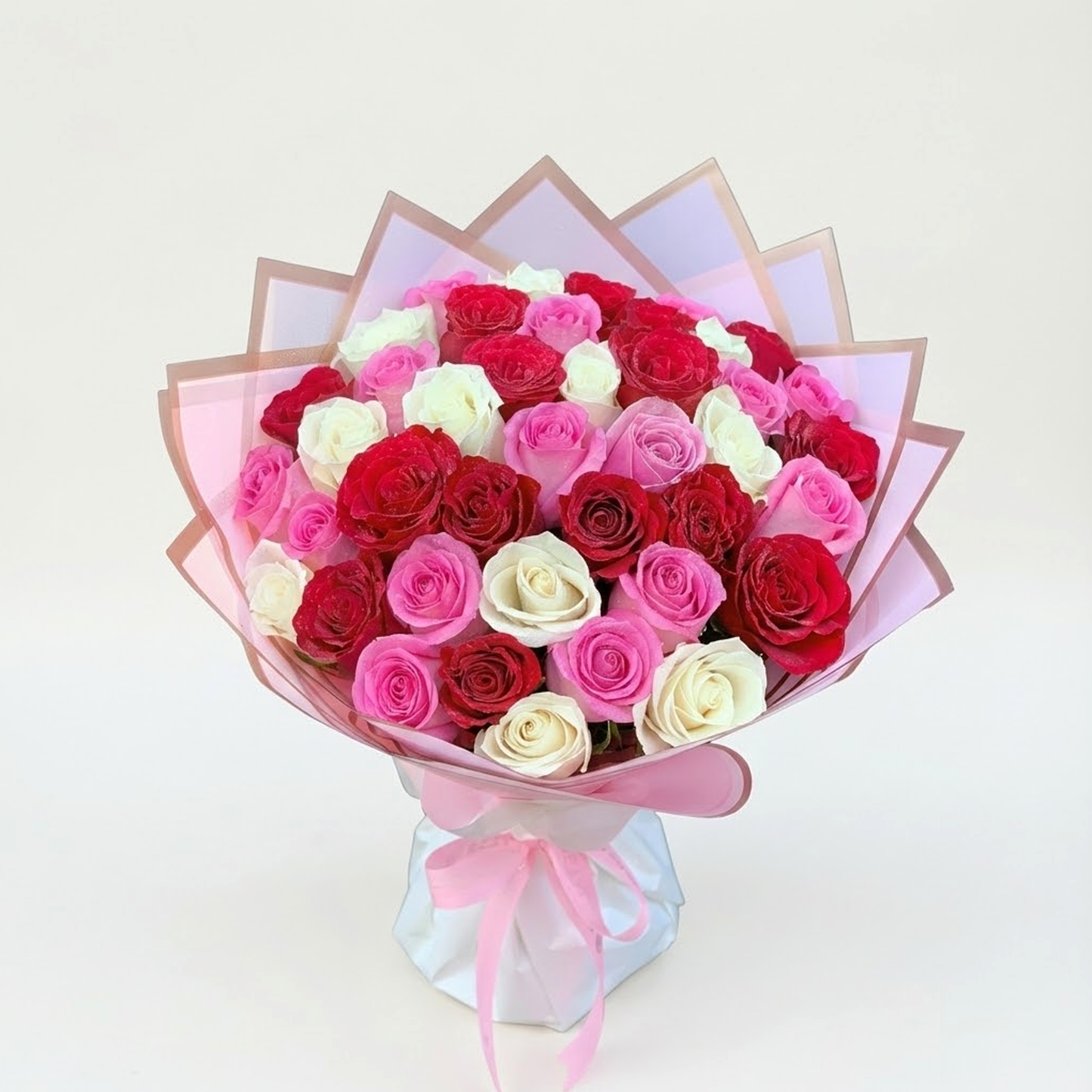 Red pink and white rose bouquet with 50 fresh roses for flower delivery in Kuwait