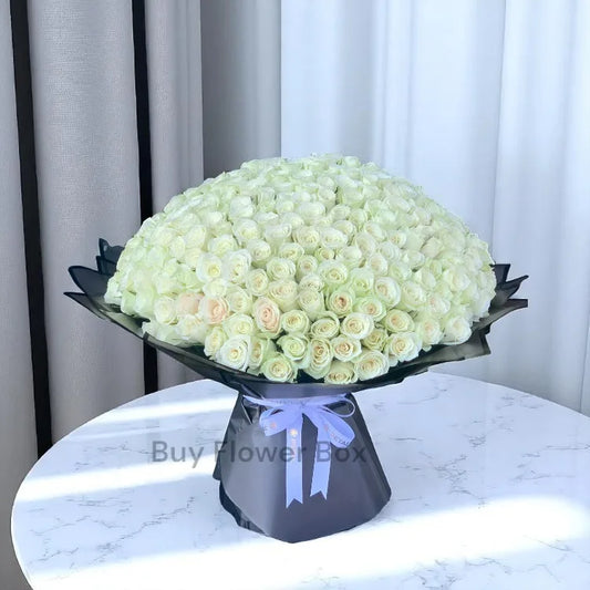 200 White Roses Bouquet