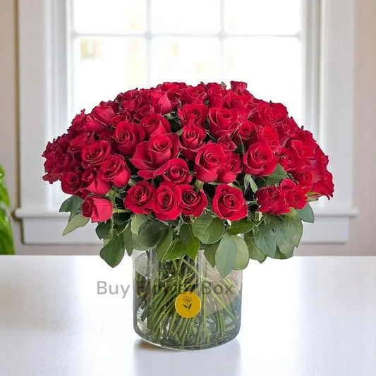 Classic Red Roses Vase
