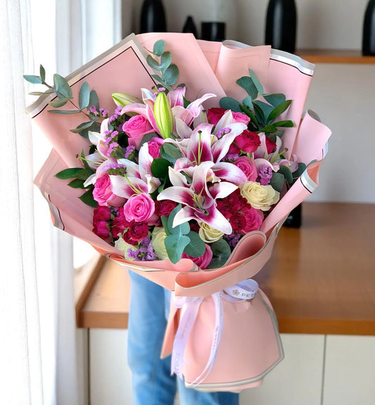 Exquisite Floral Fusion