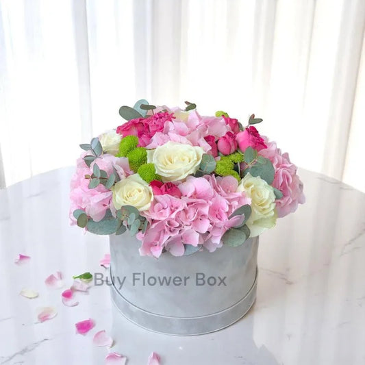 Lovely Feeling Flower Box