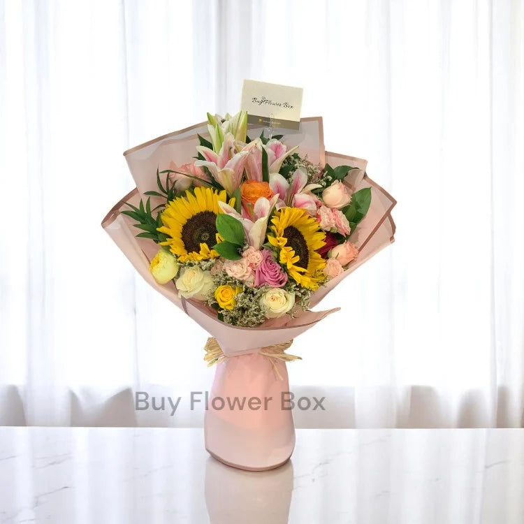 Pretty Mixed Blooms