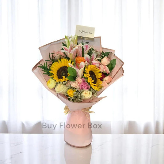 Pretty Mixed Blooms
