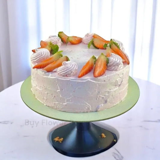  Strawberry Cake 