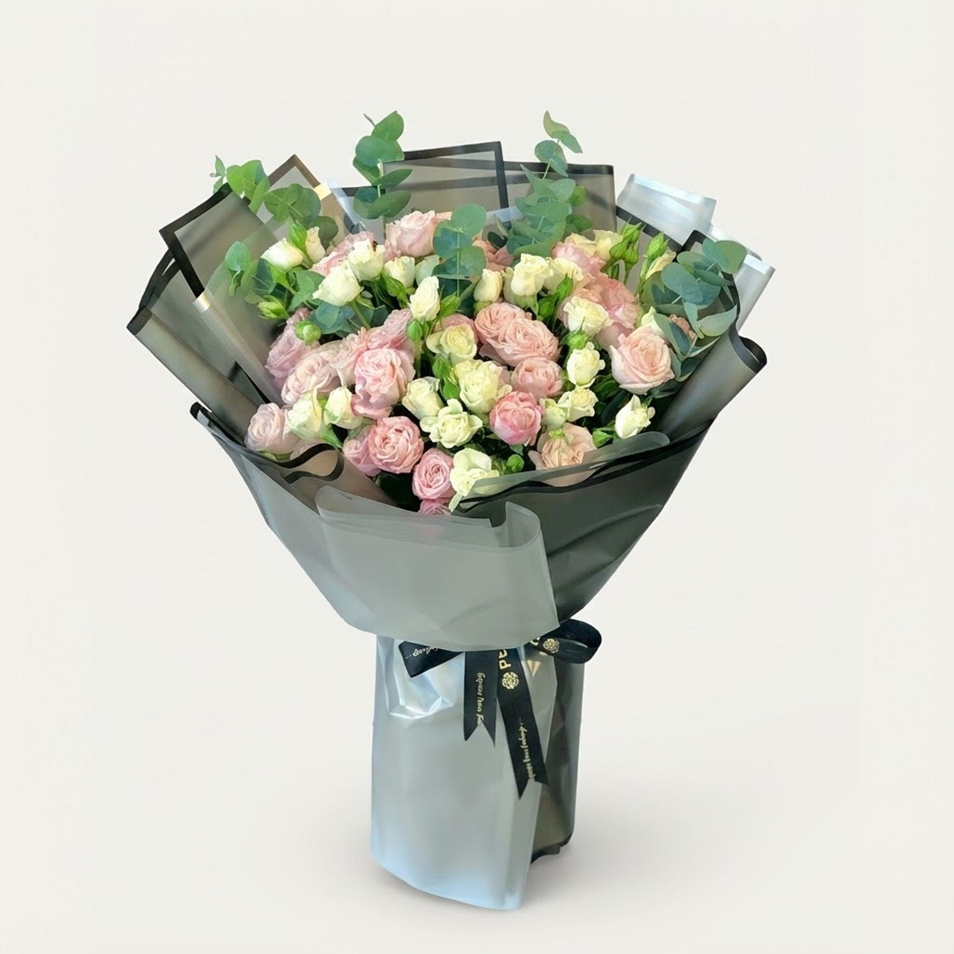Pink and white spray rose bouquet with 20 stems for flower delivery in Kuwait