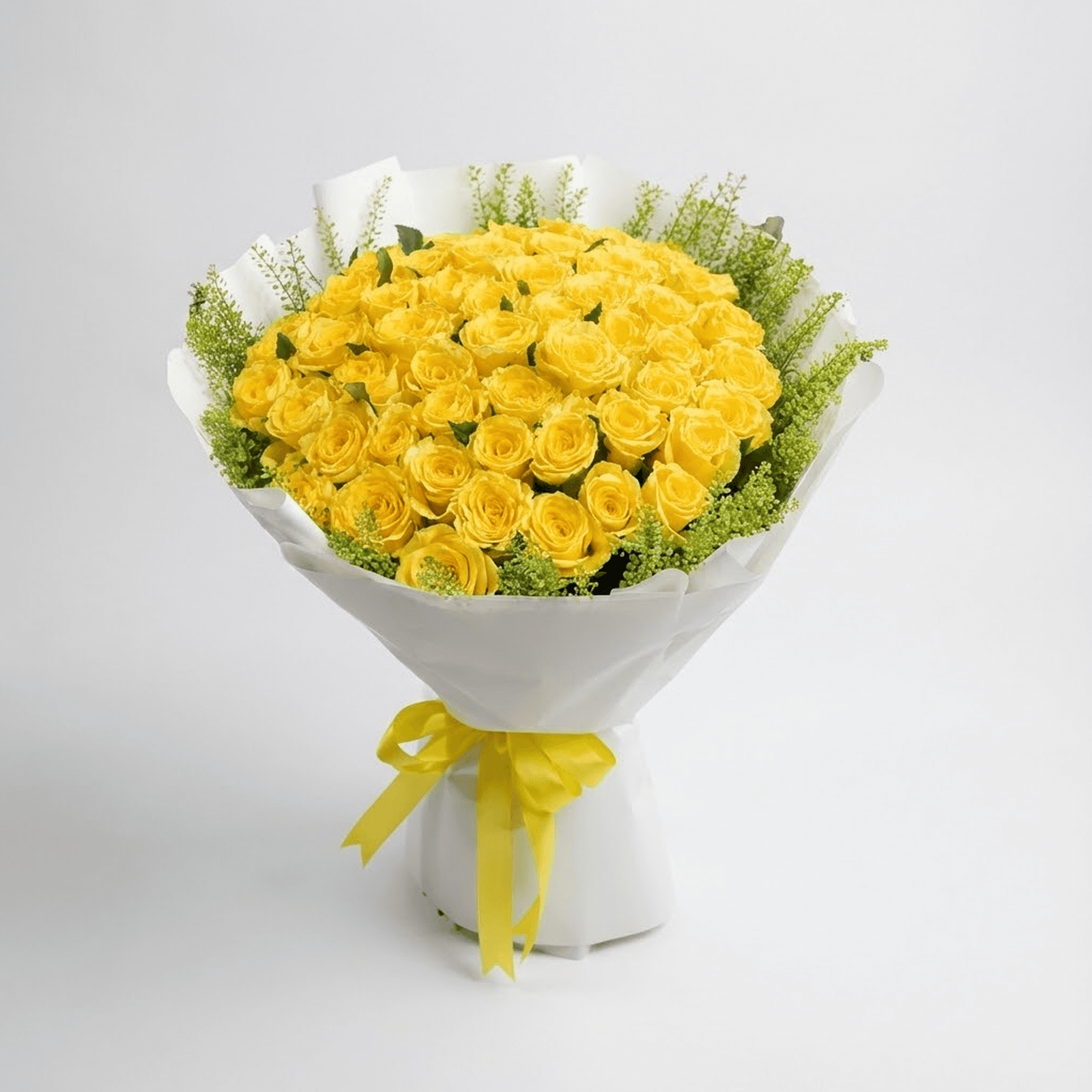 Luxury yellow rose bouquet arranged for flower delivery in As Salimiyah Kuwait